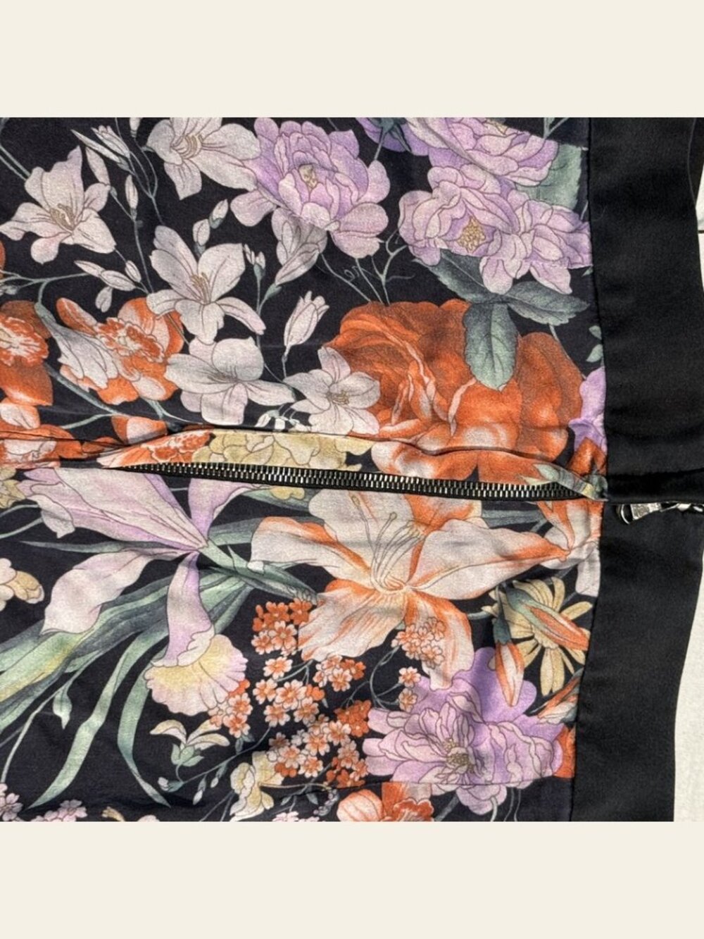 Dolce & Gabbana Floral Print Stretch Silk Mini Skirt Navy Gold Hem IT 42 US 8 - Picture 4 of 7